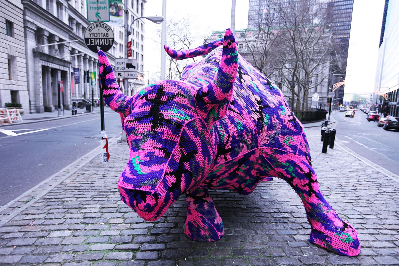 Yarn Bombing - Chris Cannon